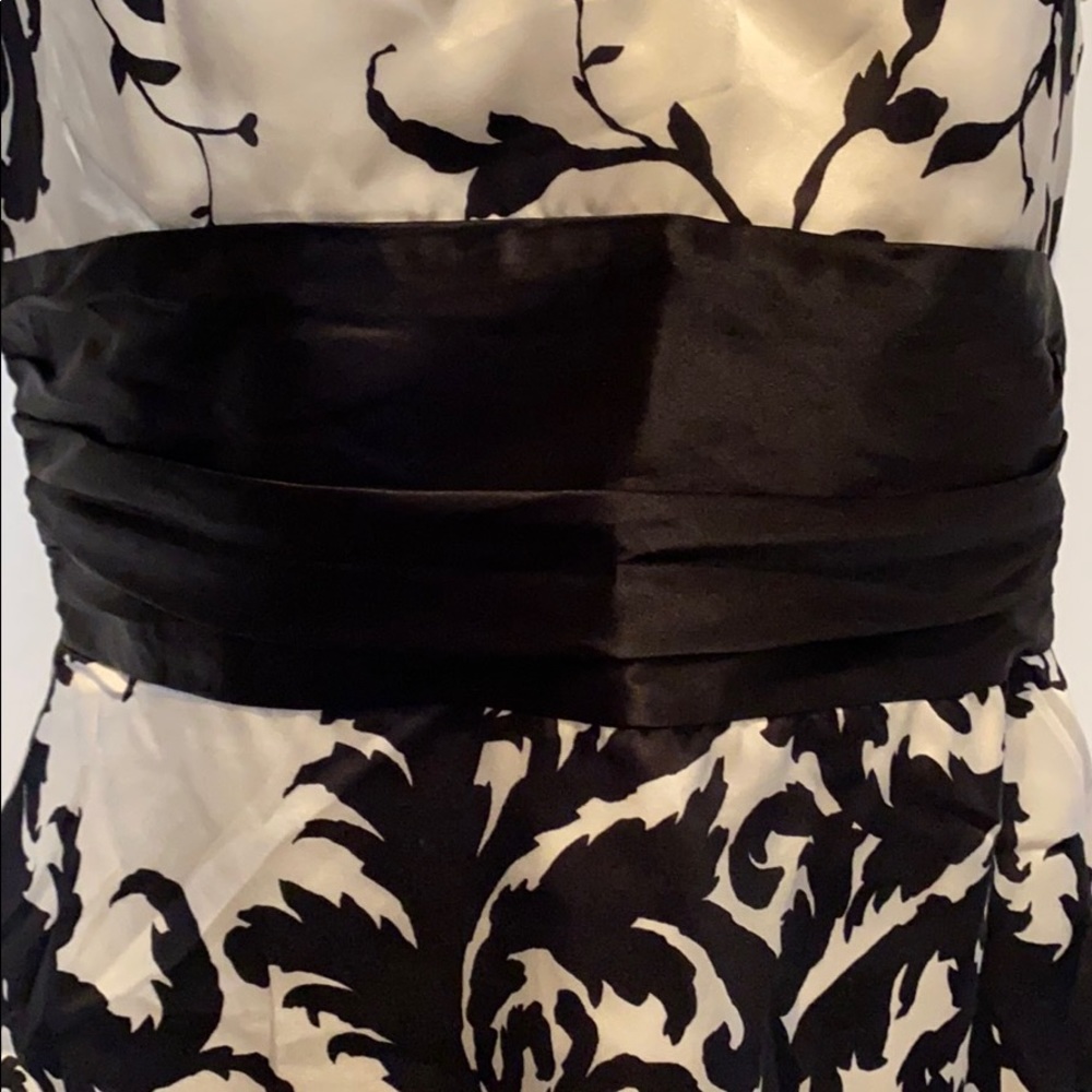 White House Black Market Halter Dress Top - Picture 3 of 5